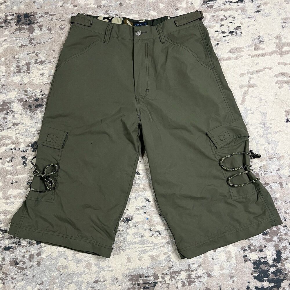 VTG MT:2 Cargo Shorts Men’s Size 34 Y2K 3/4 Long Green Rave Nu Metal Skate Punk